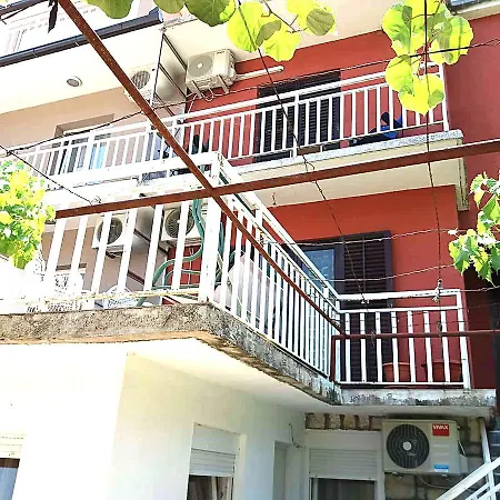 Lord Apartment